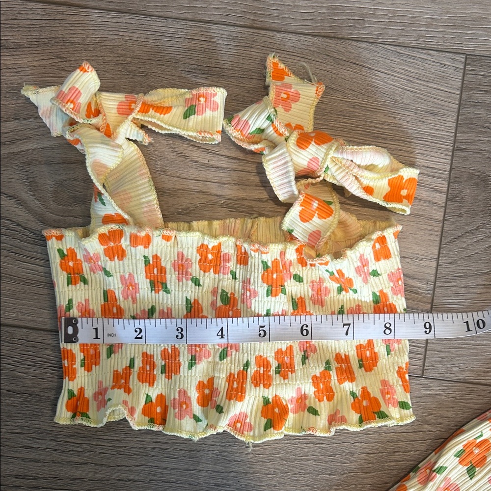Floral Two-Piece ribbed Set with Orange and Cream Size 3-4T - Picture 7 of 8
